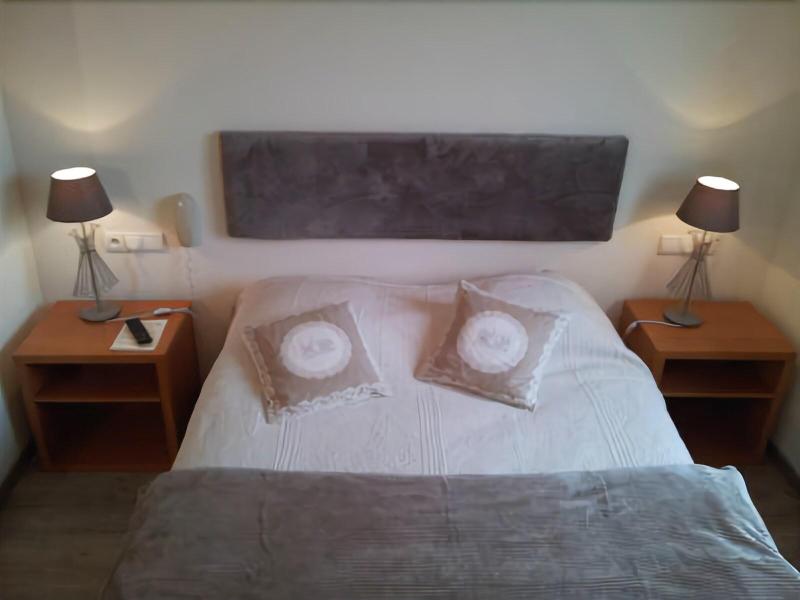 Hotel Des Bois image