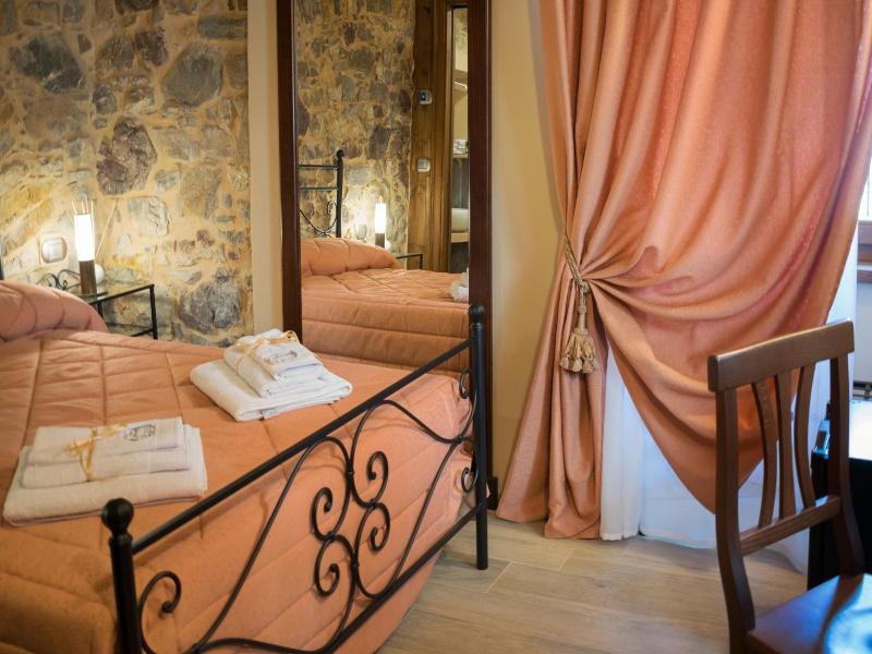 Ca Del Grano Albergo Diffuso image