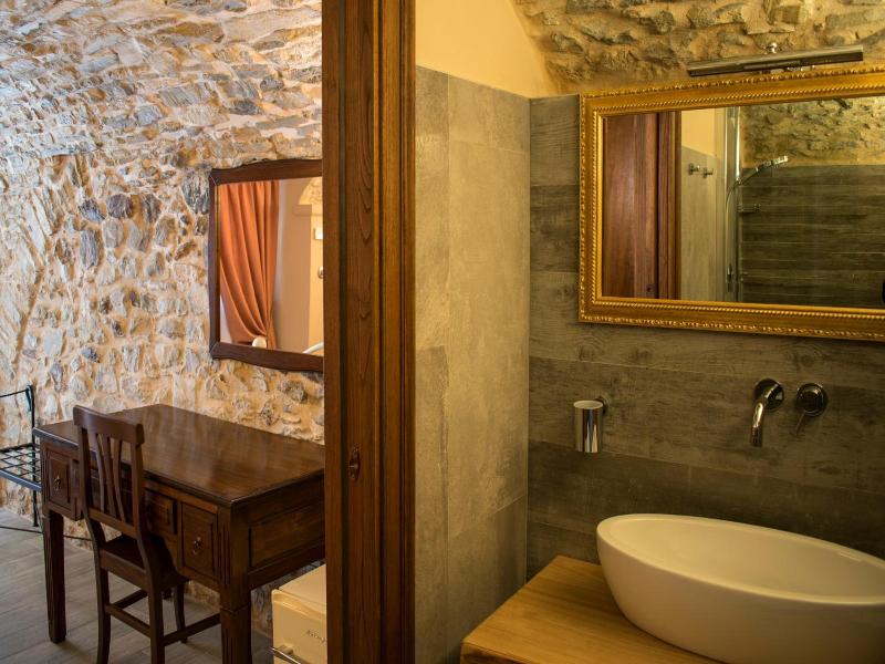Ca Del Grano Albergo Diffuso image