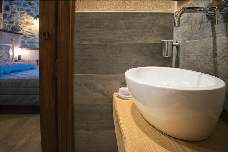 Ca Del Grano Albergo Diffuso image