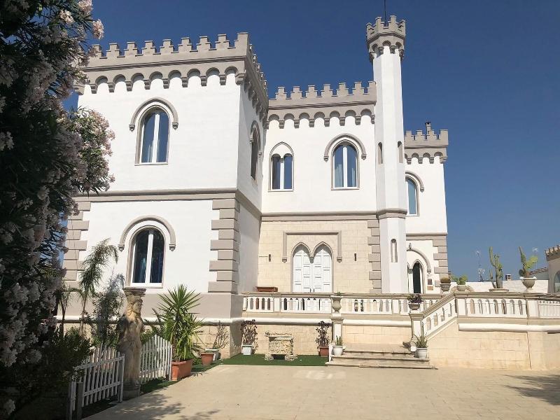 Torre Balzano Luxury B&B image