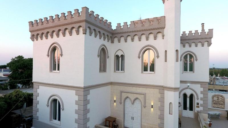 Torre Balzano Luxury B&B image
