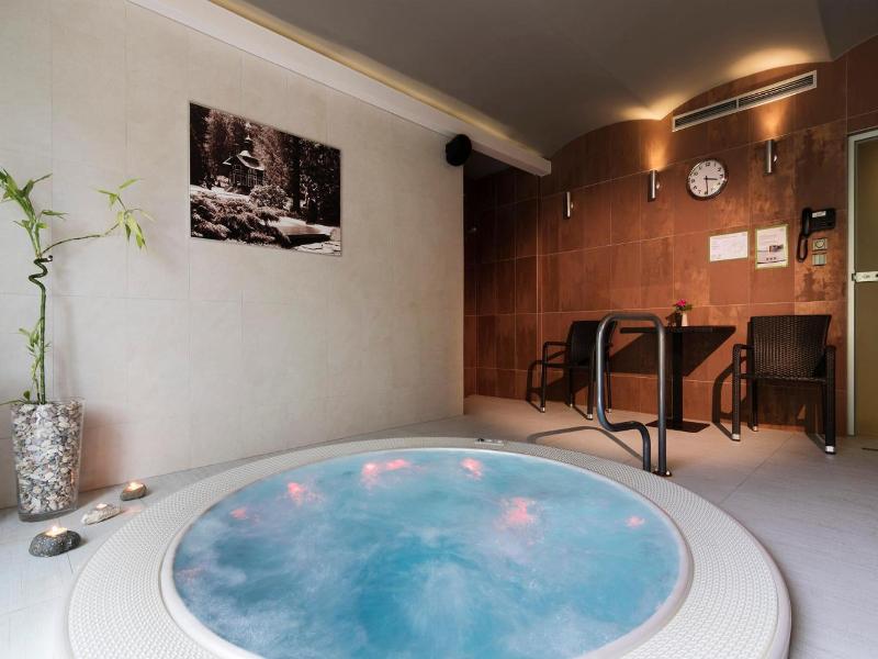 Wellness Hotel Peras image