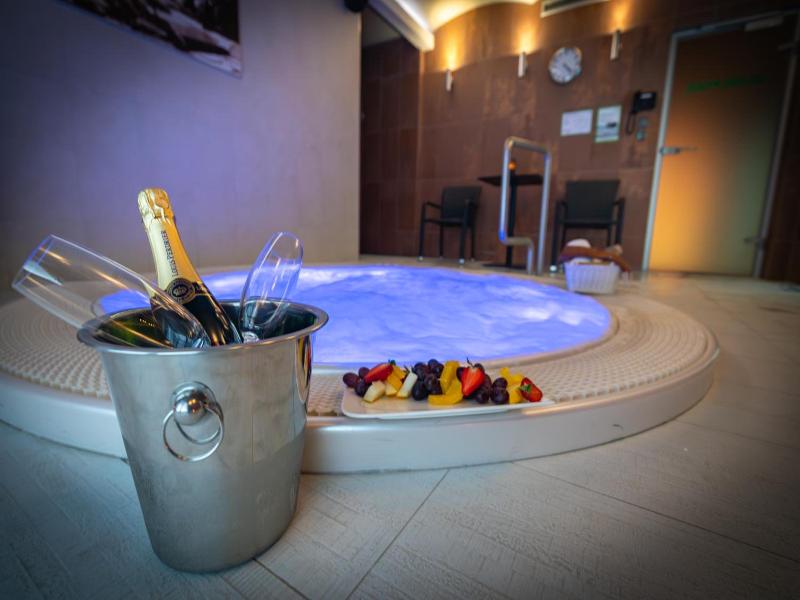 Wellness Hotel Peras image