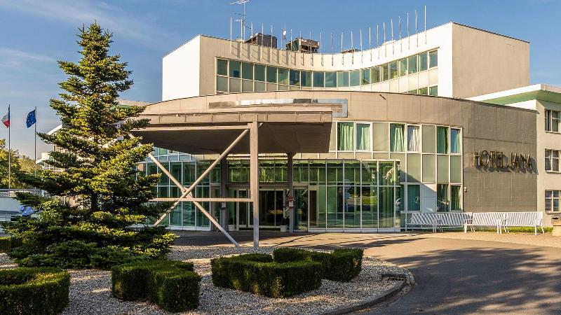 Hotel Jana image