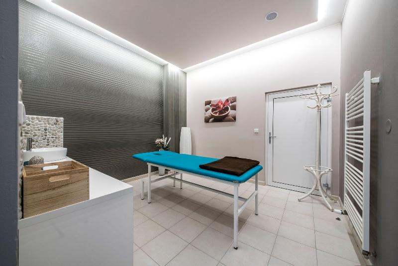Hotel Jana image
