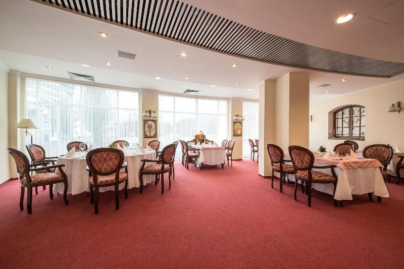Hotel Jana image