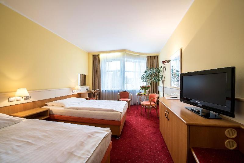 Hotel Jana image