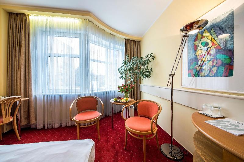 Hotel Jana image