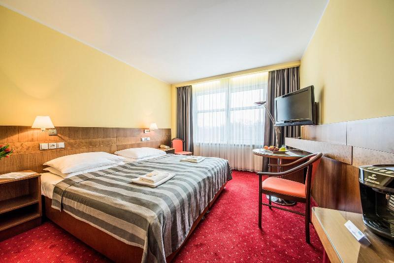 Hotel Jana image