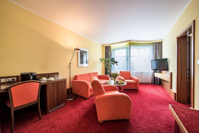 Hotel Jana image