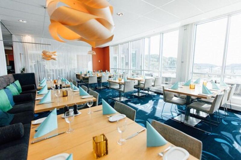 Utsikten Hotell & Resort image