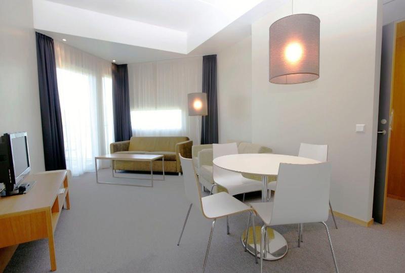 Utsikten Hotell & Resort image