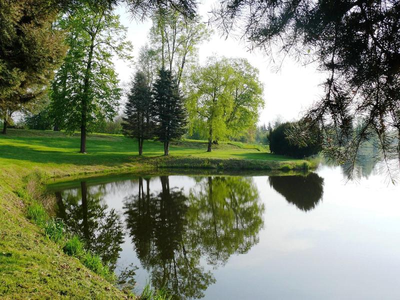 Dwór Zbożenna image