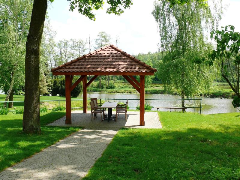 Dwór Zbożenna image
