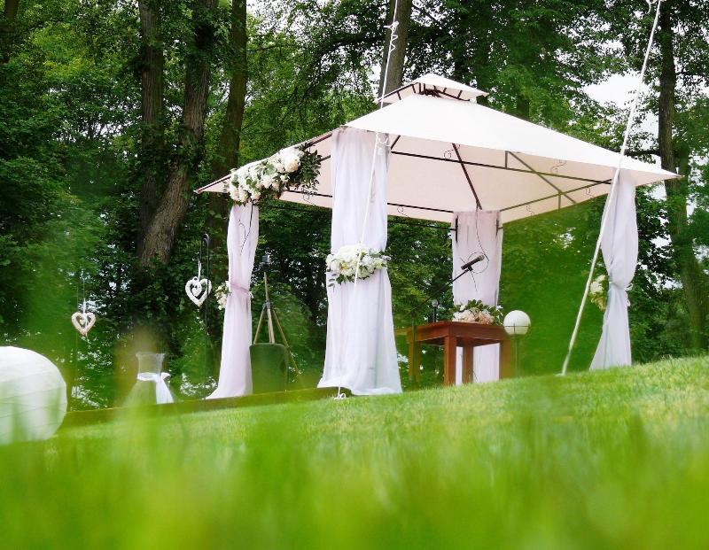 Dwór Zbożenna image