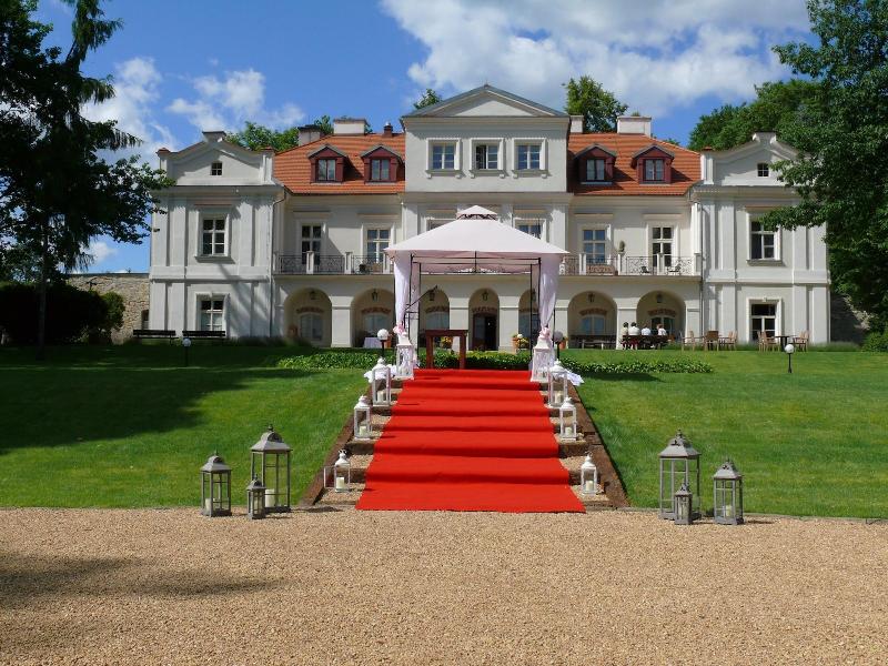 Dwór Zbożenna image