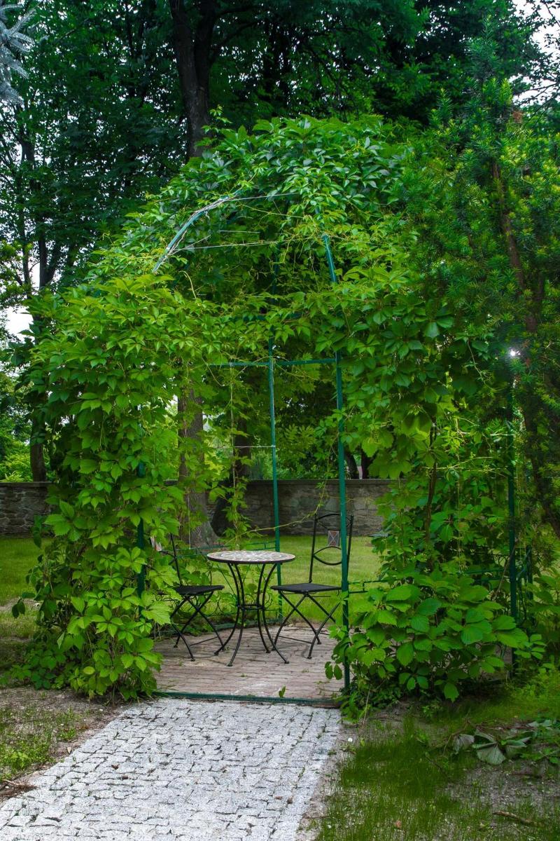Dwór Zbożenna image