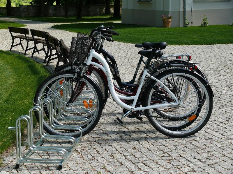 Dwór Zbożenna image