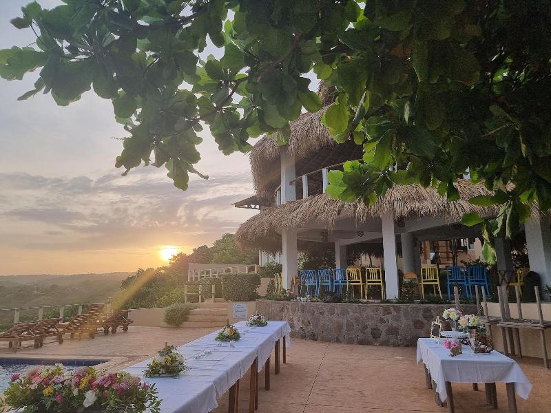 Hotel Los Mangos image