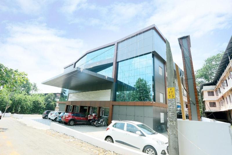 Sunstar Residency & Food Plaza Pala image