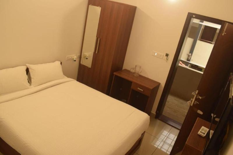 Sunstar Residency & Food Plaza Pala image