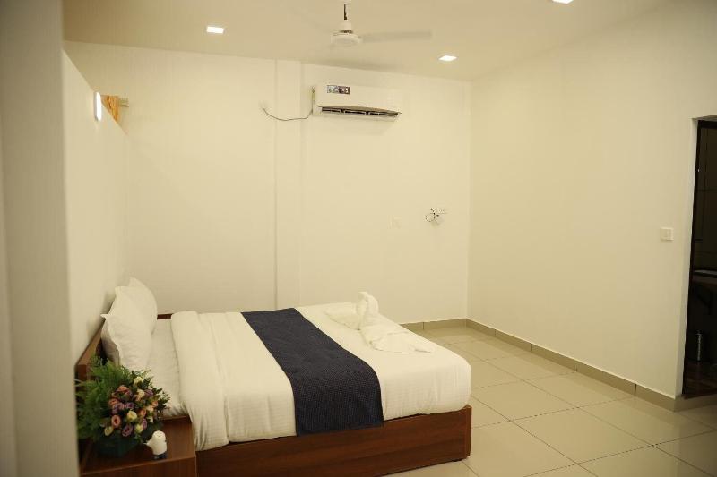 Sunstar Residency & Food Plaza Pala image