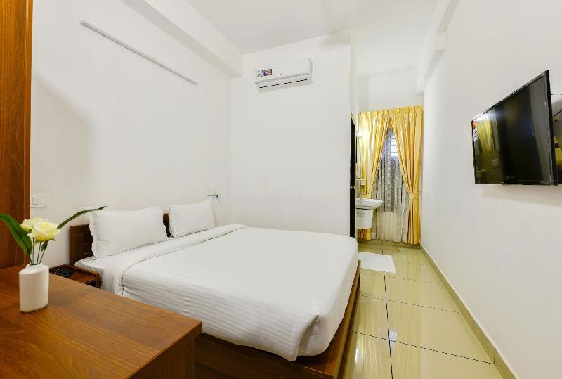 Sunstar Residency & Food Plaza Pala image