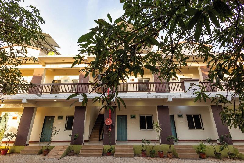 Daksh Resort And Amusement Park