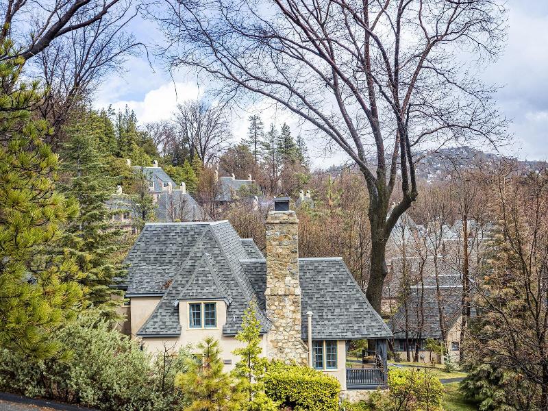 Ucla Lake Arrowhead Lodge image