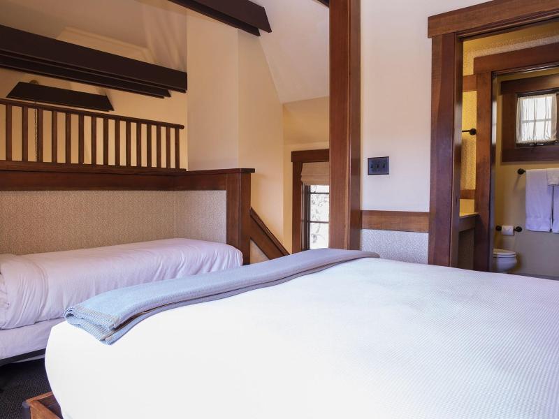 Ucla Lake Arrowhead Lodge image