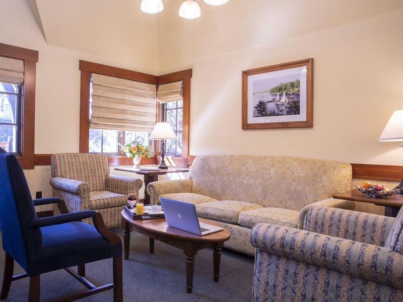 Ucla Lake Arrowhead Lodge image