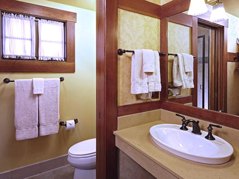 Ucla Lake Arrowhead Lodge image