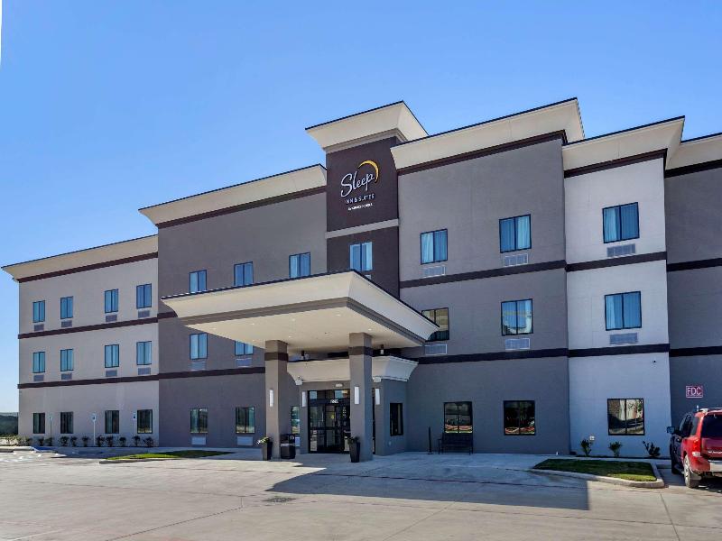 Sleep Inn & Suites Waller image