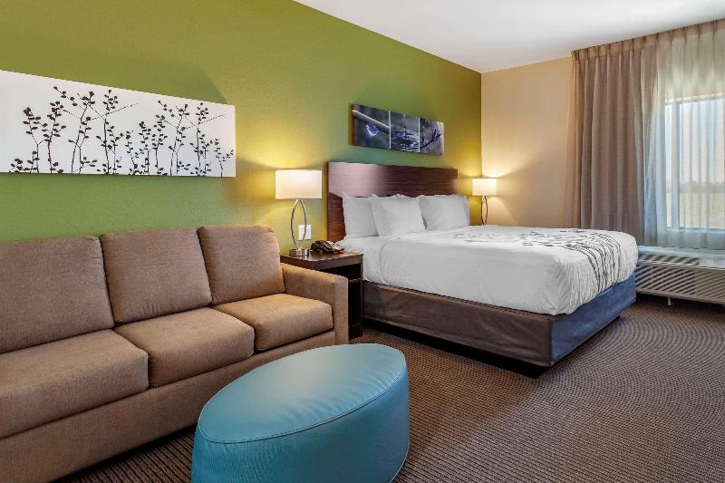 Sleep Inn & Suites Waller image