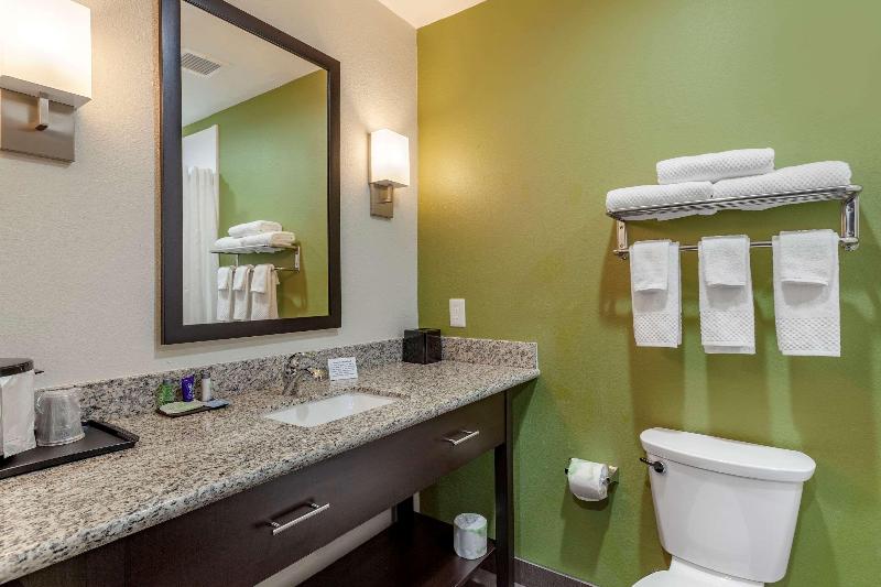 Sleep Inn & Suites Waller image