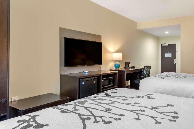 Sleep Inn & Suites Waller image