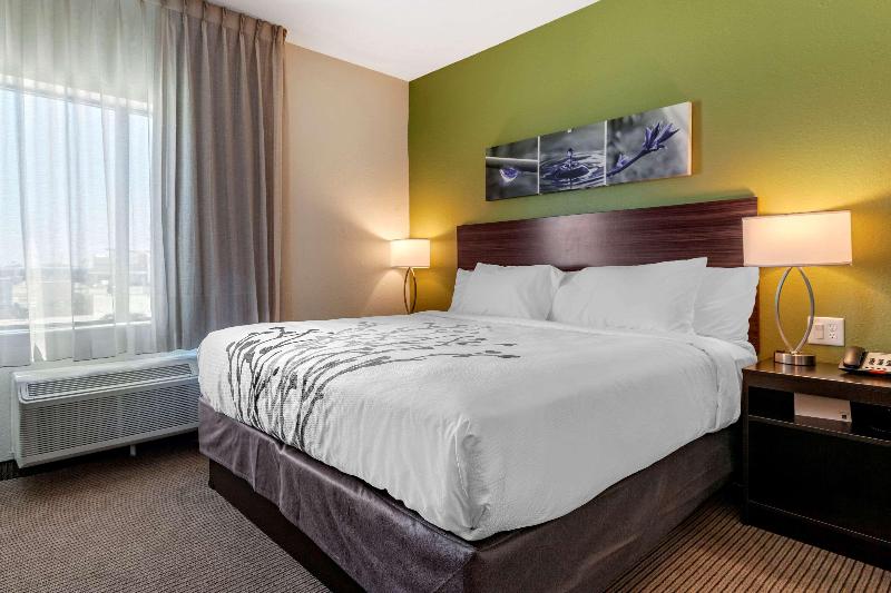 Sleep Inn & Suites Waller image