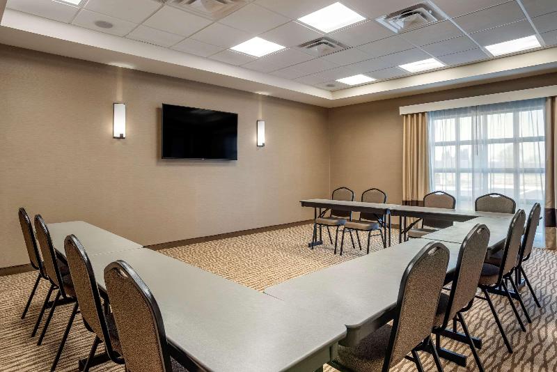 Comfort Inn & Suites Harrisonburg image