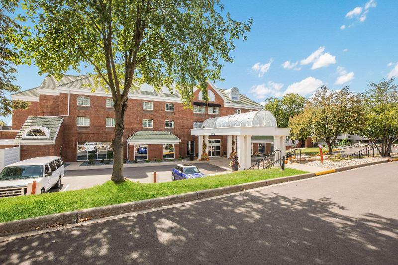 Heidel House Hotel And Conference Center image