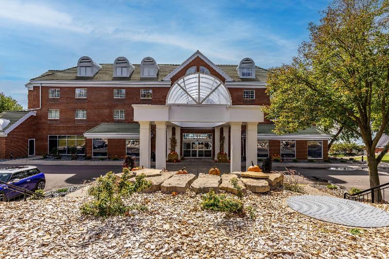 Heidel House Hotel And Conference Center image