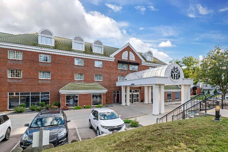 Heidel House Hotel And Conference Center image