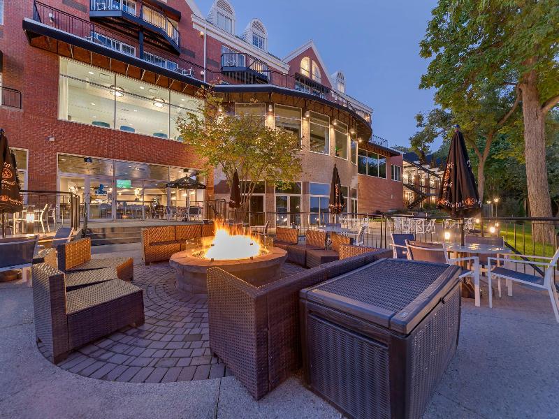 Heidel House Hotel And Conference Center image