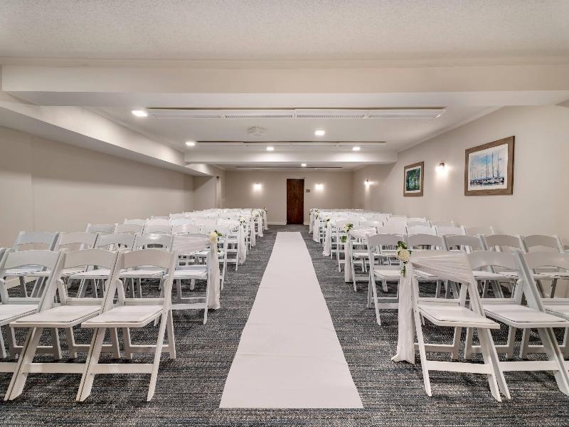 Heidel House Hotel And Conference Center image