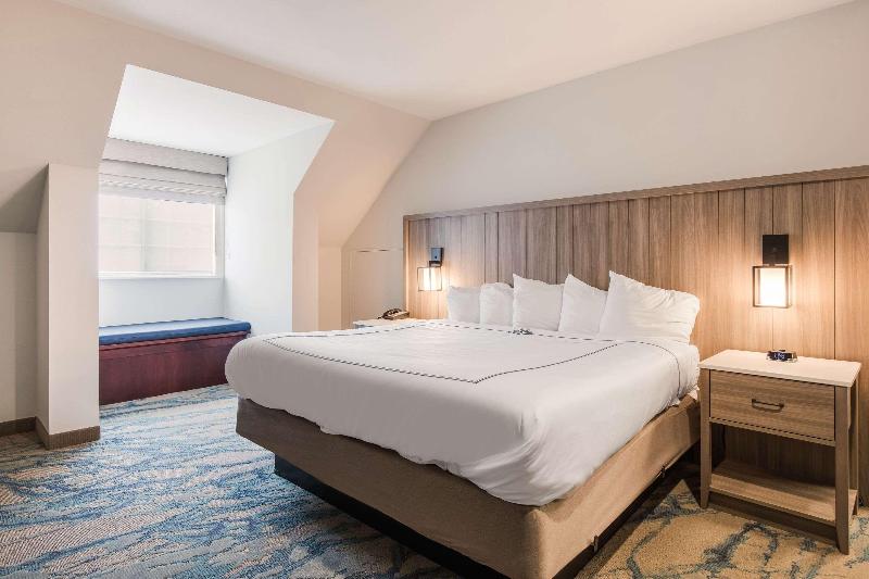 Heidel House Hotel And Conference Center image