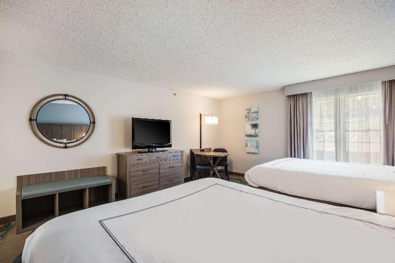 Heidel House Hotel And Conference Center image