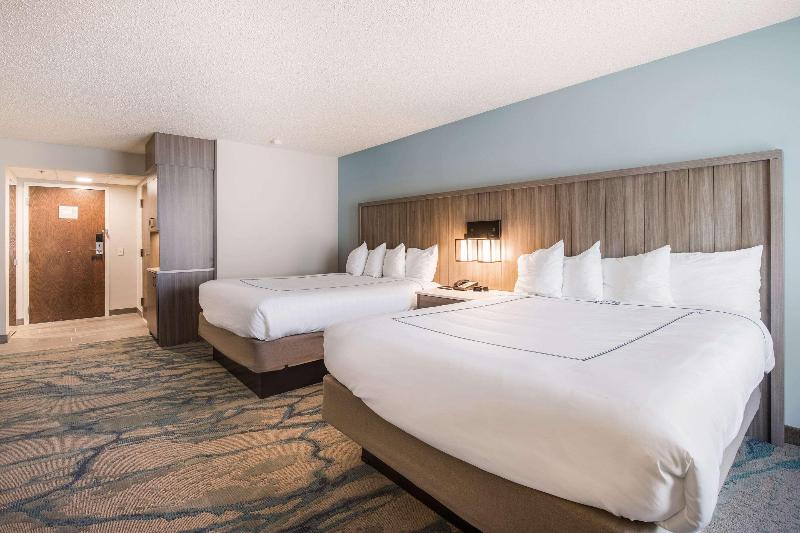 Heidel House Hotel And Conference Center image
