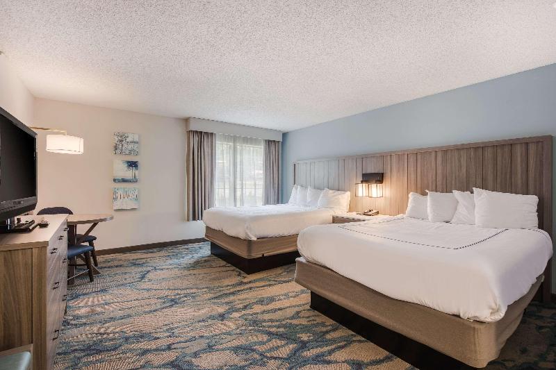 Heidel House Hotel And Conference Center image
