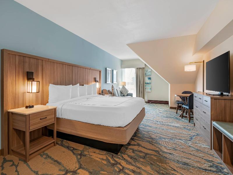 Heidel House Hotel And Conference Center image