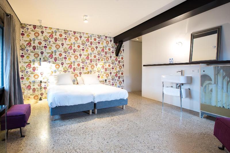 Designhotel Napoleonschuur image